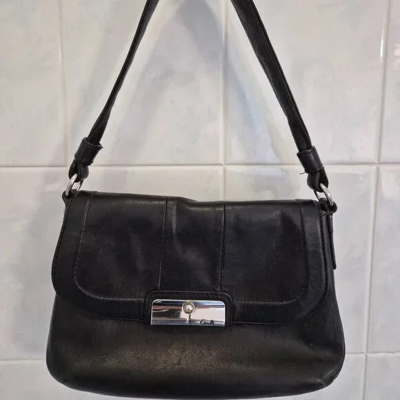 Coach Handbag - Picture 1 of 3